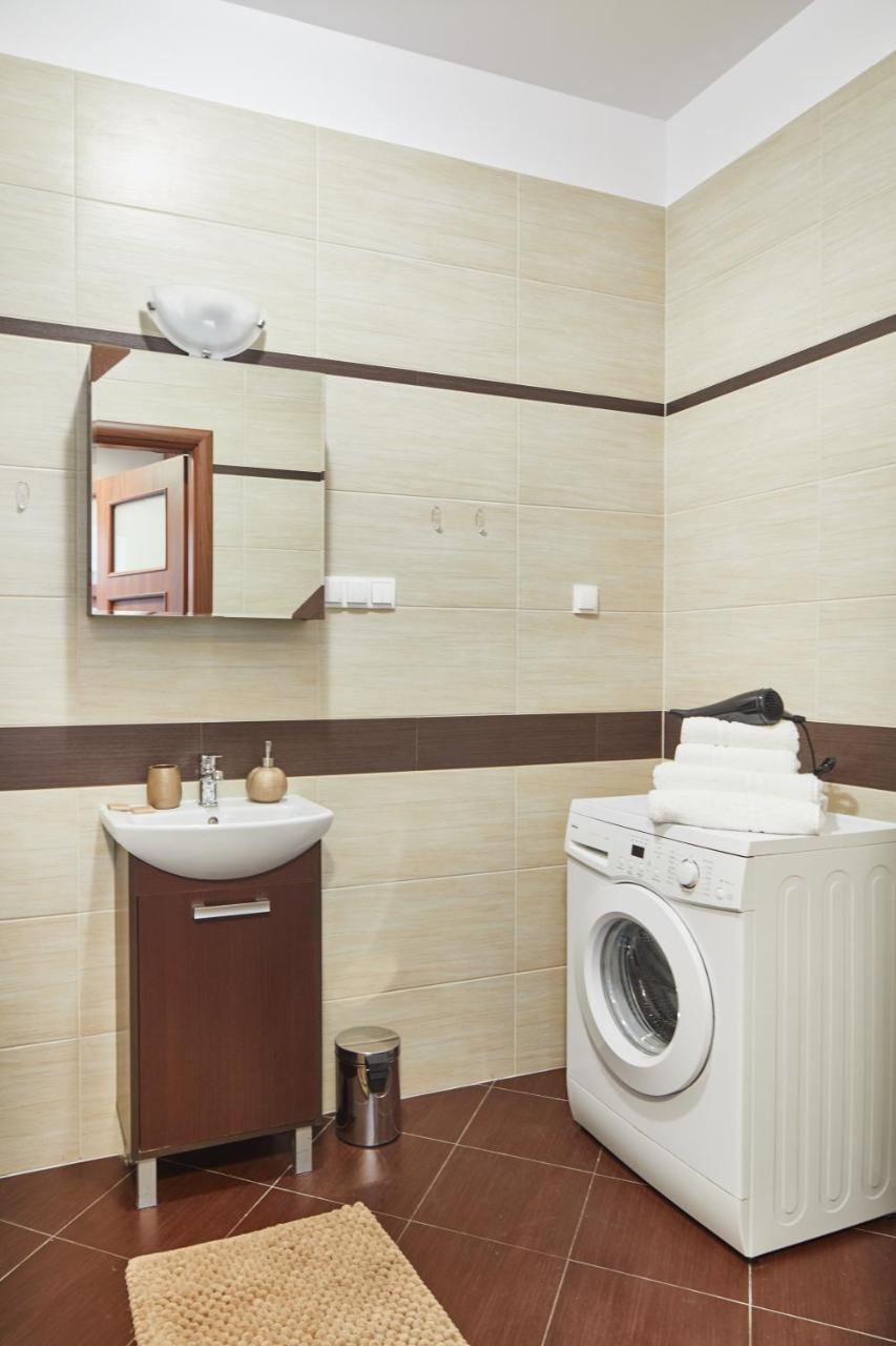 Zoliborz Green Garden Apartment Варшава Экстерьер фото