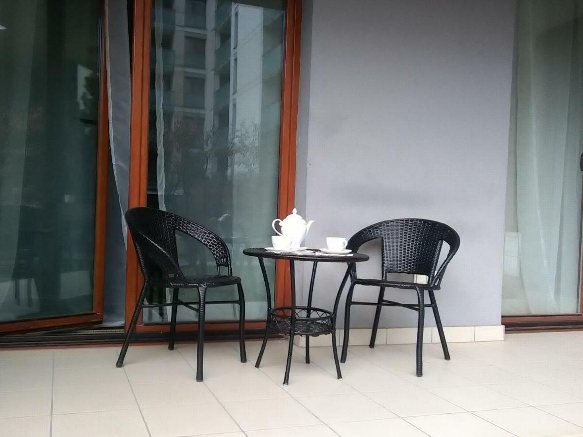 Zoliborz Green Garden Apartment Варшава Экстерьер фото